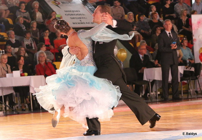 Widowiskowe tańce w Trapezie (zdjęcia)