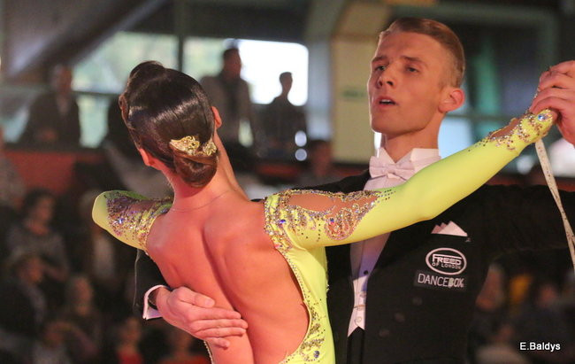 Widowiskowe tańce w Trapezie (zdjęcia)