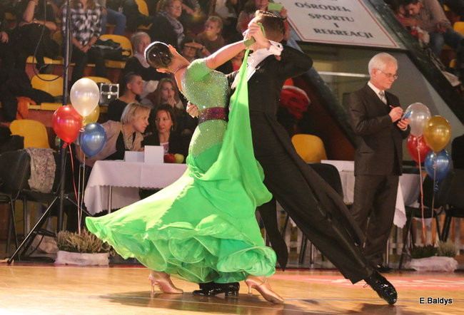 Widowiskowe tańce w Trapezie (zdjęcia)