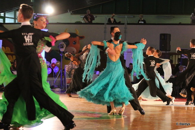 Widowiskowe tańce w Trapezie (zdjęcia)