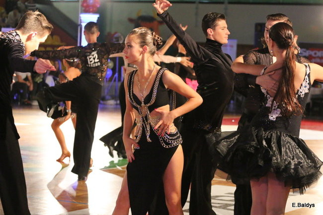 Widowiskowe tańce w Trapezie (zdjęcia)