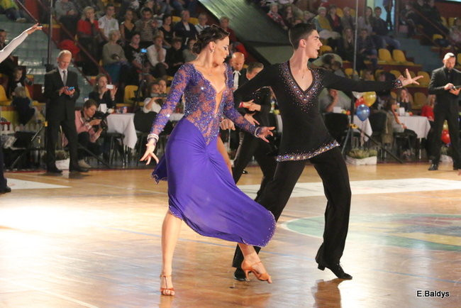 Widowiskowe tańce w Trapezie (zdjęcia)