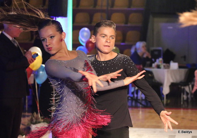 Widowiskowe tańce w Trapezie (zdjęcia)