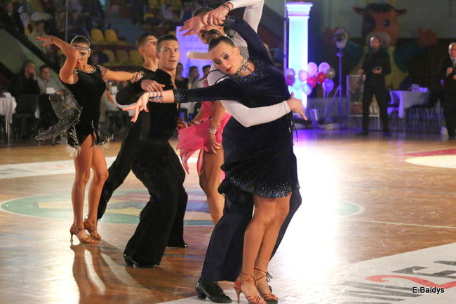 Widowiskowe tańce w Trapezie (zdjęcia)