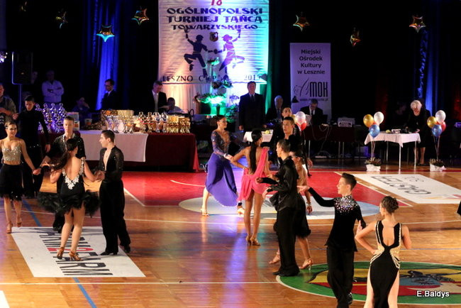 Widowiskowe tańce w Trapezie (zdjęcia)