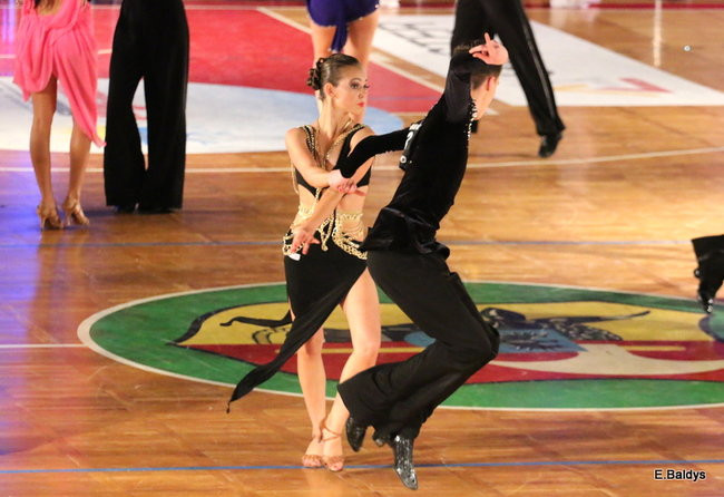 Widowiskowe tańce w Trapezie (zdjęcia)