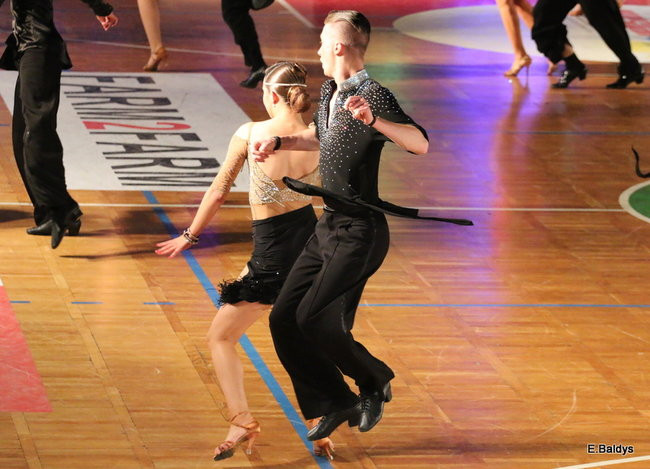 Widowiskowe tańce w Trapezie (zdjęcia)