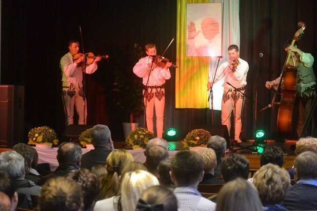 Koncert papieski w Garzynie (zdjęcia)