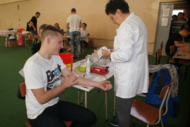 Oddali krew w ZSRB (kilka zdjęć)