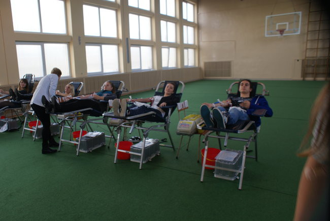 Oddali krew w ZSRB (kilka zdjęć)