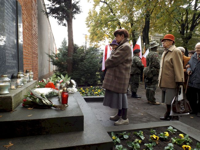 Pamięci pomordowanych (zdjęcia)