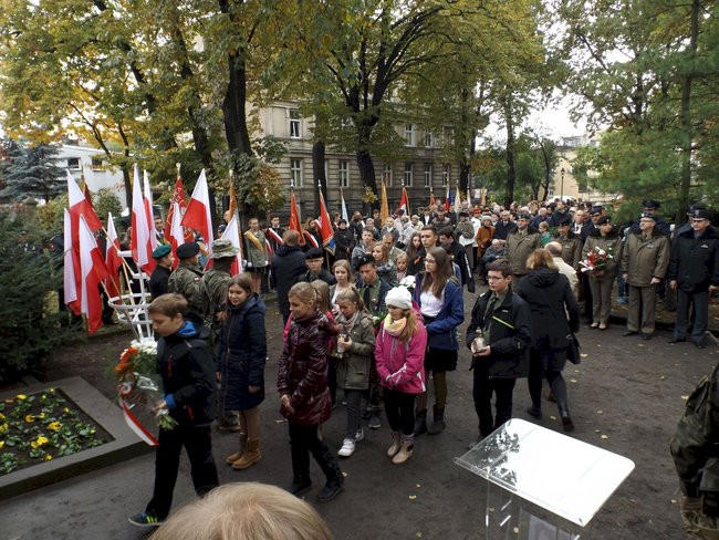 Pamięci pomordowanych (zdjęcia)