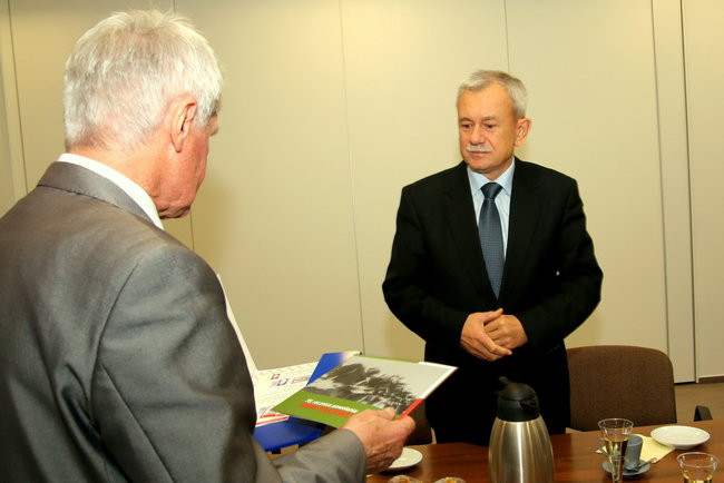 Złączeni filatelistyczną pasją (zdjęcia)