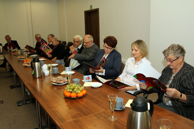 Złączeni filatelistyczną pasją (zdjęcia)