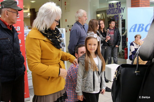 Tort na 15-lecie CH Manhattan (zdjęcia)