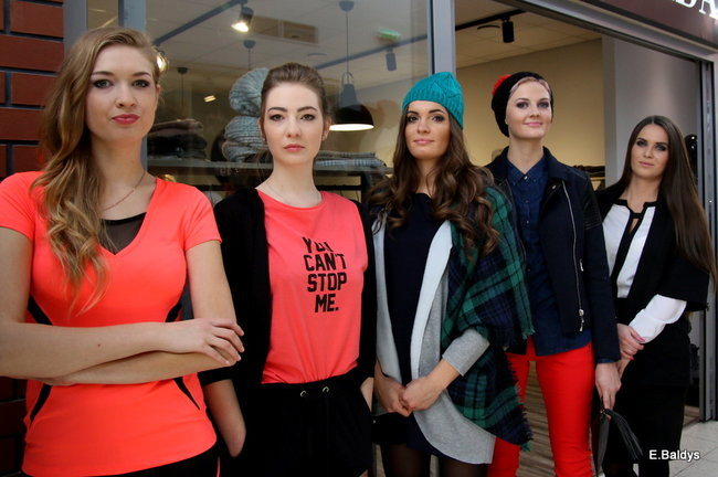 Tort na 15-lecie CH Manhattan (zdjęcia)