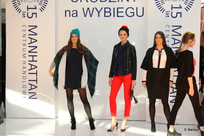 Tort na 15-lecie CH Manhattan (zdjęcia)