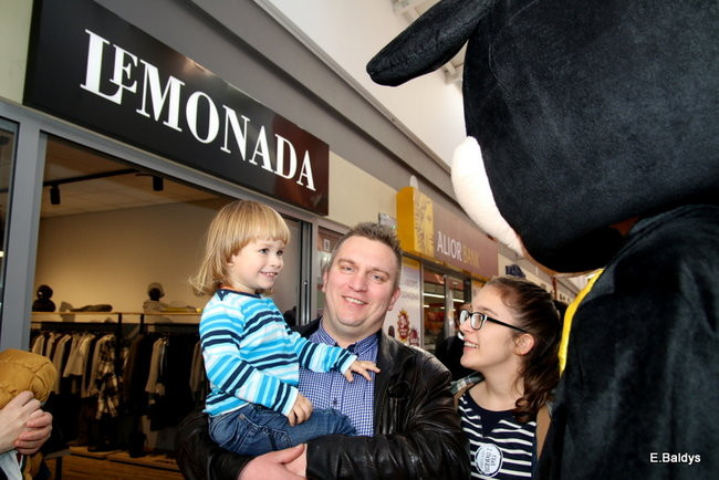 Tort na 15-lecie CH Manhattan (zdjęcia)