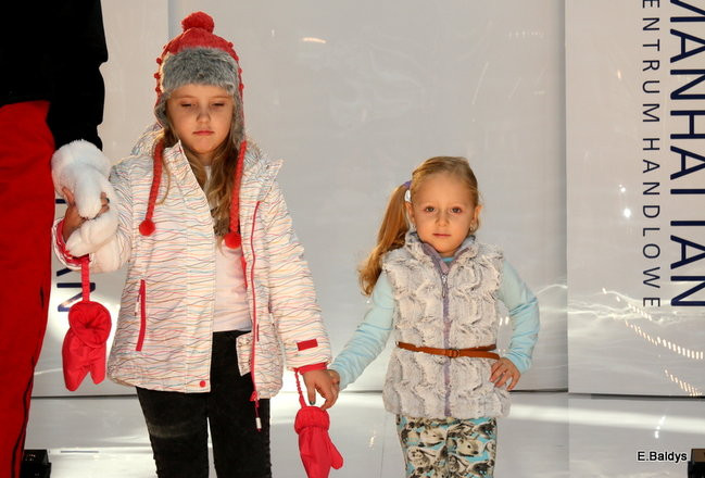 Tort na 15-lecie CH Manhattan (zdjęcia)