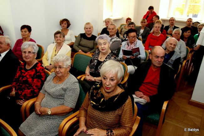 Kalendarz, który ma dodać sił i wiary ( zdjęcia)