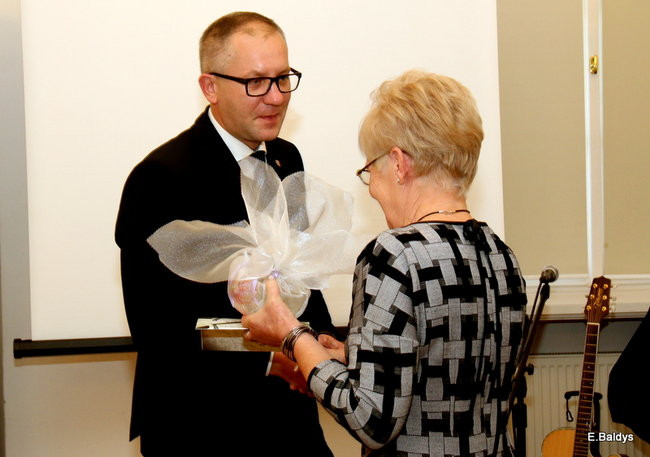 Kalendarz, który ma dodać sił i wiary ( zdjęcia)