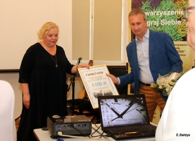 Kalendarz, który ma dodać sił i wiary ( zdjęcia)