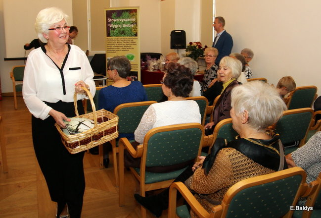 Kalendarz, który ma dodać sił i wiary ( zdjęcia)