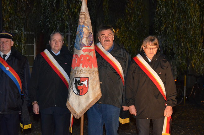 Mocne słowa pod skromnym pomnikiem (zdjęcia)