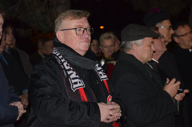 Mocne słowa pod skromnym pomnikiem (zdjęcia)