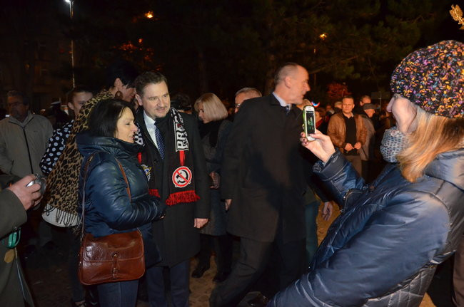 Mocne słowa pod skromnym pomnikiem (zdjęcia)