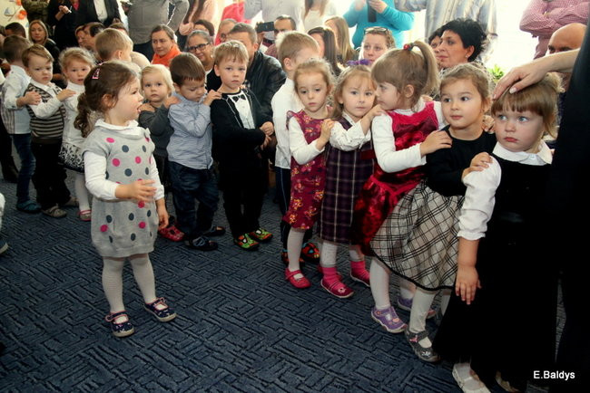 Pasowanie na przedszkolaka w PM 3 (zdjęcia)