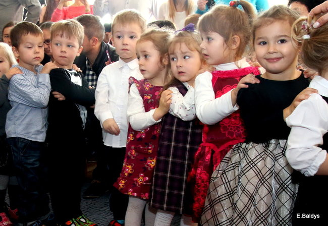 Pasowanie na przedszkolaka w PM 3 (zdjęcia)