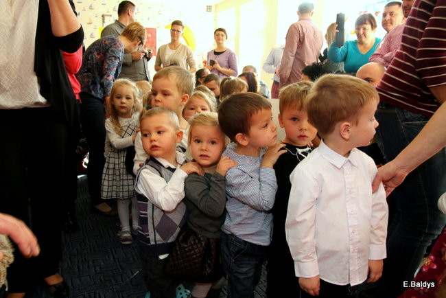 Pasowanie na przedszkolaka w PM 3 (zdjęcia)