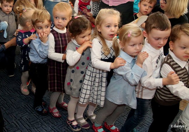 Pasowanie na przedszkolaka w PM 3 (zdjęcia)