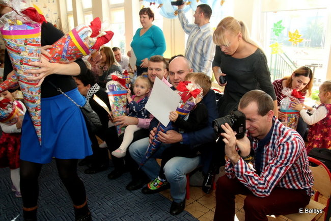 Pasowanie na przedszkolaka w PM 3 (zdjęcia)