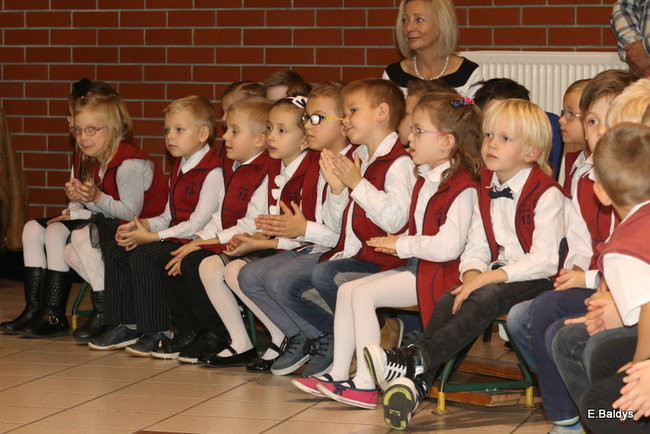 Pasowanie na dworze Króla Stanisława w SP 13 (zdjęcia)