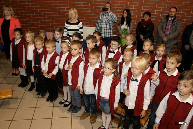 Pasowanie na dworze Króla Stanisława w SP 13 (zdjęcia)