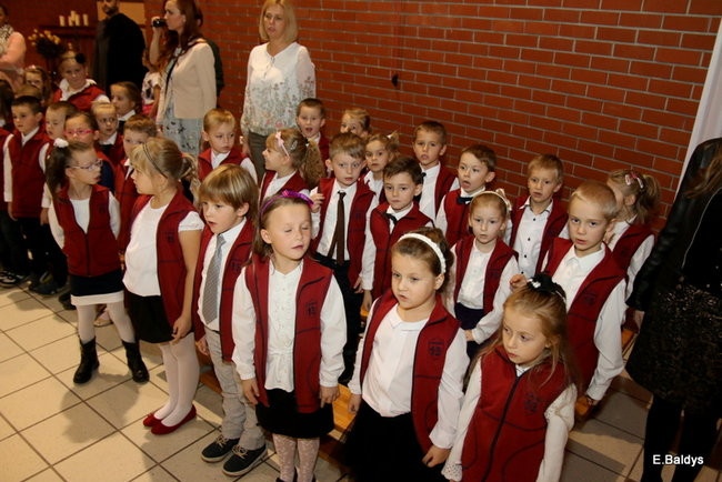 Pasowanie na dworze Króla Stanisława w SP 13 (zdjęcia)