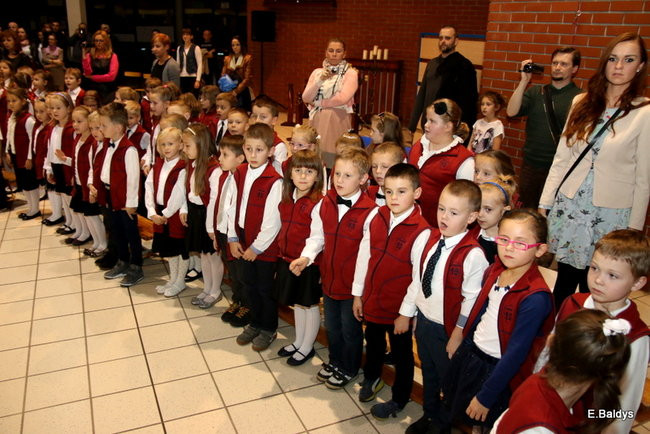 Pasowanie na dworze Króla Stanisława w SP 13 (zdjęcia)