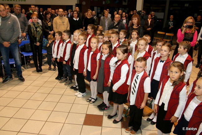 Pasowanie na dworze Króla Stanisława w SP 13 (zdjęcia)