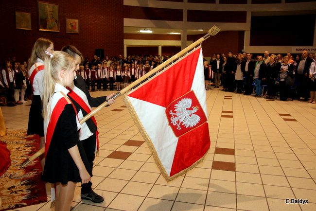 Pasowanie na dworze Króla Stanisława w SP 13 (zdjęcia)