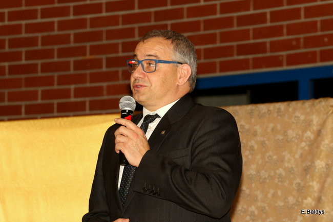 Pasowanie na dworze Króla Stanisława w SP 13 (zdjęcia)