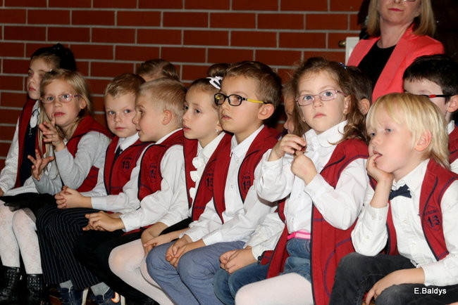 Pasowanie na dworze Króla Stanisława w SP 13 (zdjęcia)