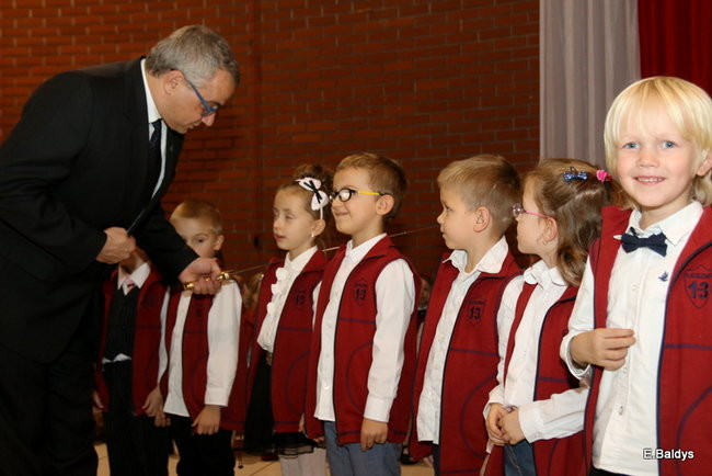 Pasowanie na dworze Króla Stanisława w SP 13 (zdjęcia)