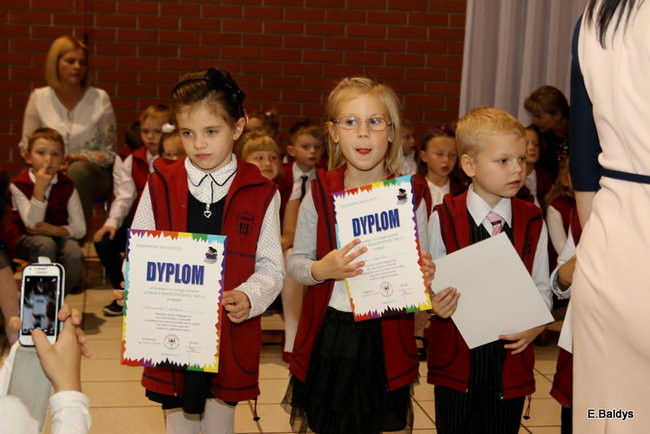 Pasowanie na dworze Króla Stanisława w SP 13 (zdjęcia)