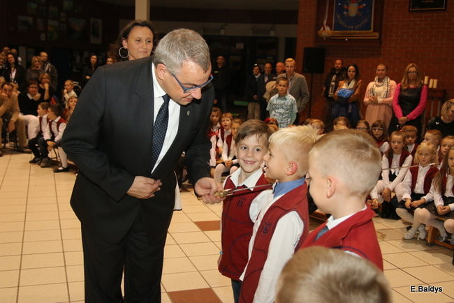 Pasowanie na dworze Króla Stanisława w SP 13 (zdjęcia)