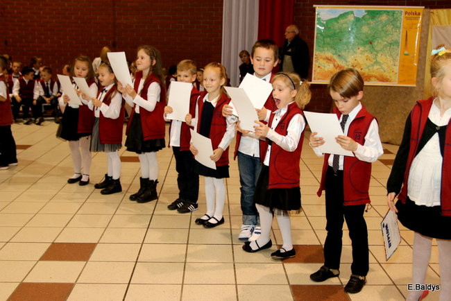 Pasowanie na dworze Króla Stanisława w SP 13 (zdjęcia)