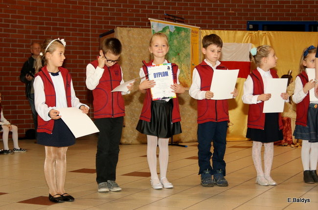 Pasowanie na dworze Króla Stanisława w SP 13 (zdjęcia)