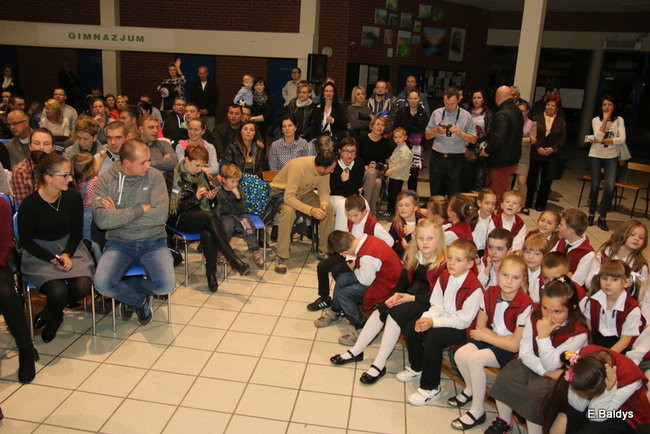 Pasowanie na dworze Króla Stanisława w SP 13 (zdjęcia)