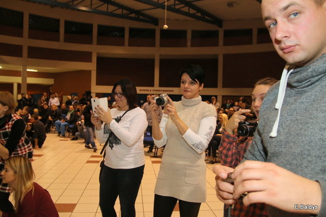 Pasowanie na dworze Króla Stanisława w SP 13 (zdjęcia)